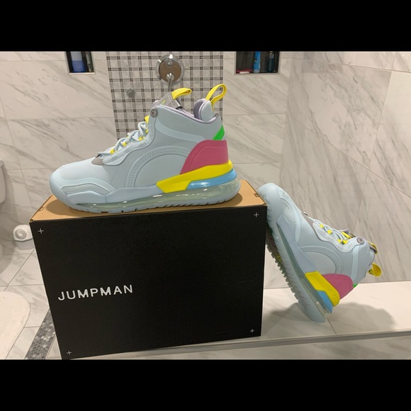 Jumpman - Picture 2 of 8